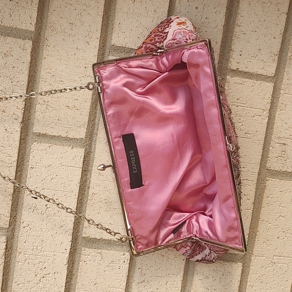 Pink//Purse - Picture 7 of 11